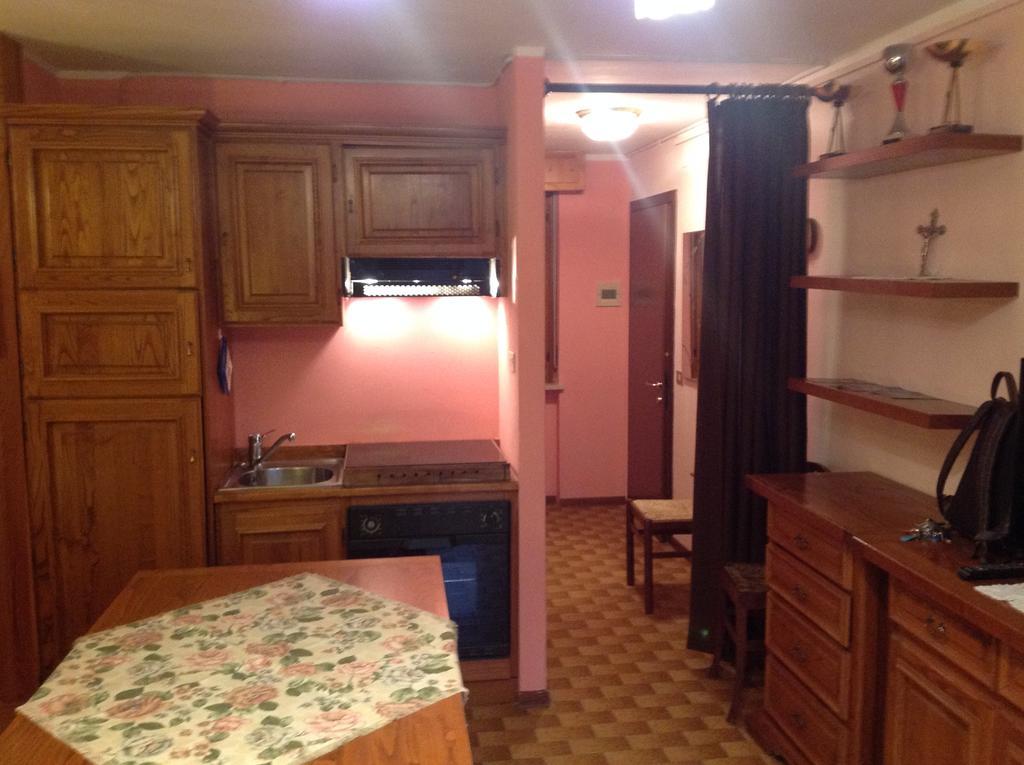 Albergo Castello Da Bonino Champorcher Rom bilde