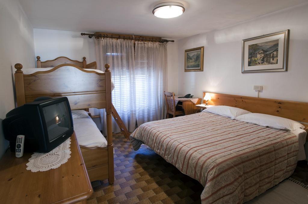 Albergo Castello Da Bonino Champorcher Rom bilde